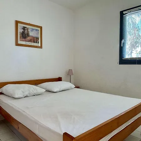Apartamento 2 Pieces 4 Couchages Sur Ar260-211 *